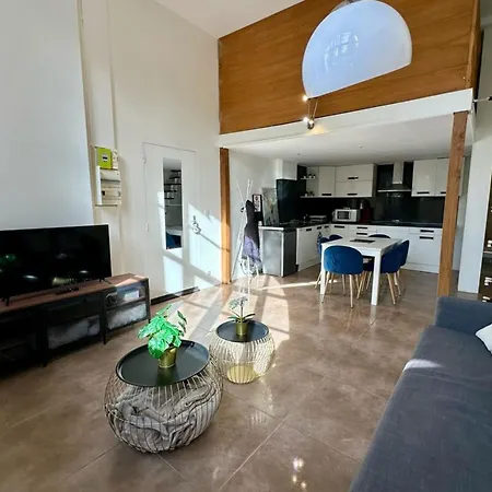Impressionnistes Apartment