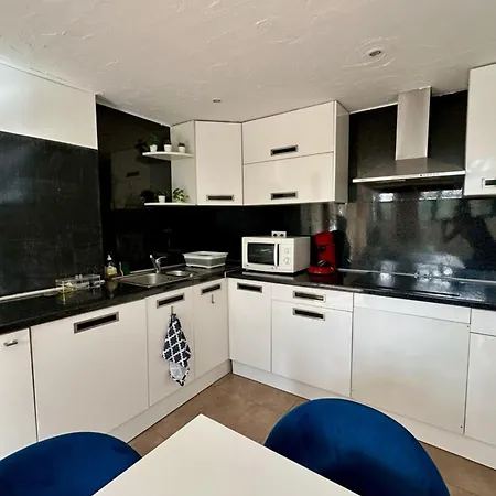 Apartment Impressionnistes